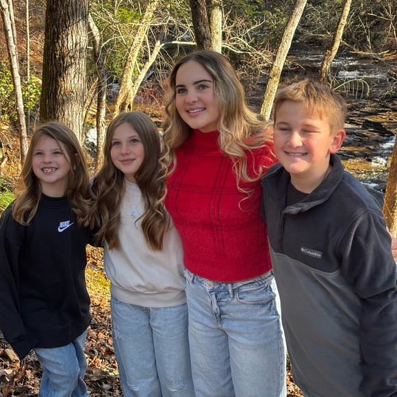 I'm live join bethsanto - Picture 5 of 7